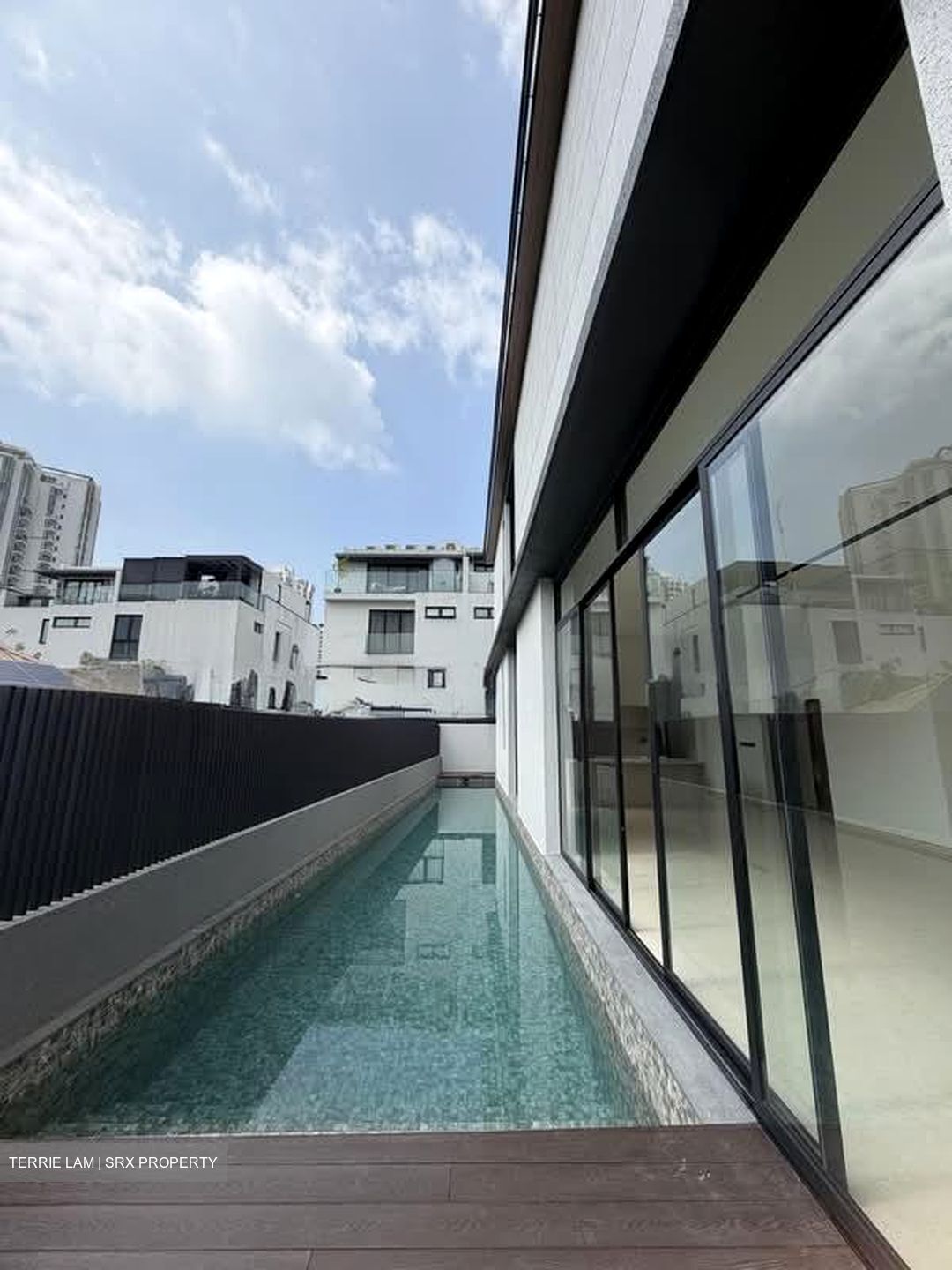Sayang Villa (D15), Detached #598238331